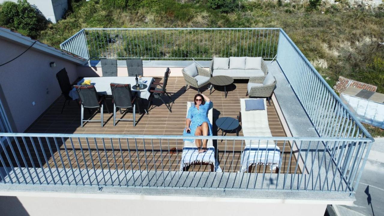 Luxury Penthouse Queen Apartment Split Exterior foto